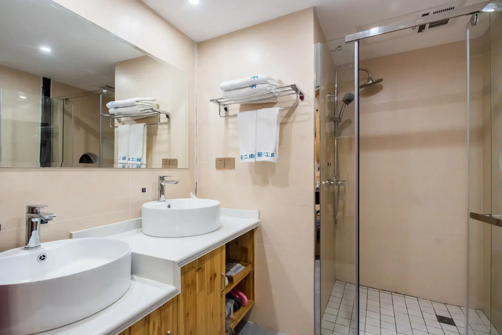 Tongli 1917 Best South Boutique Inn