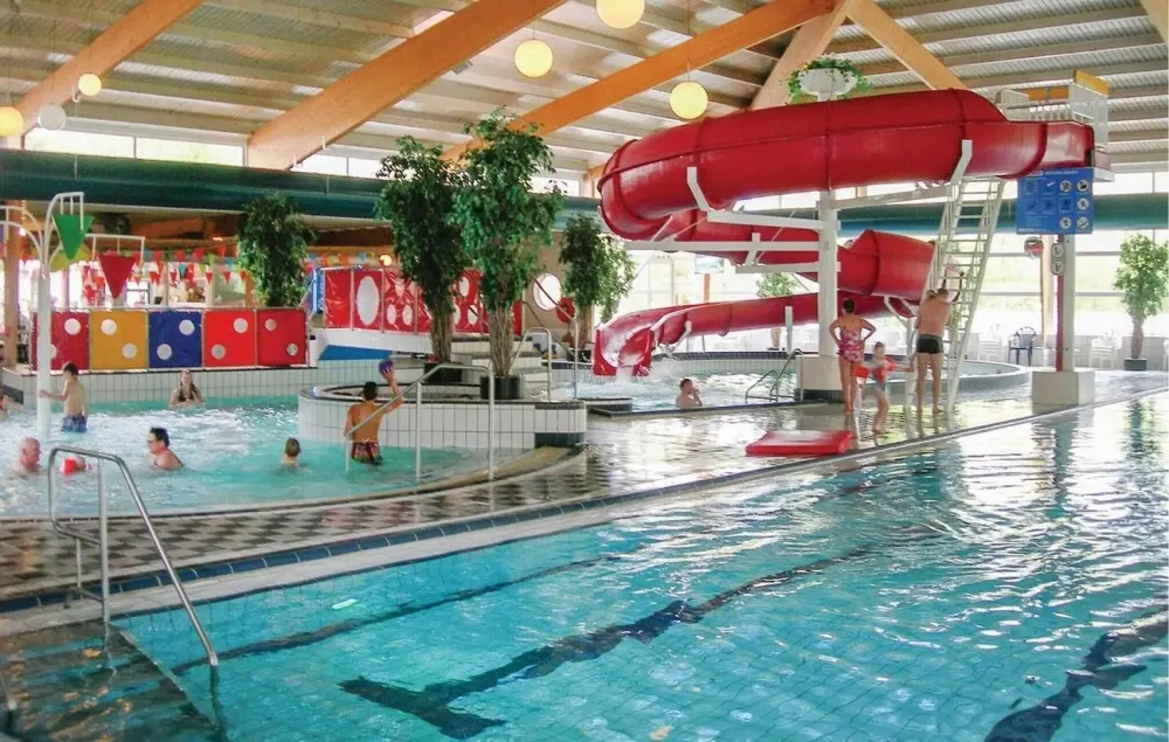 Beautiful Home in Vlagtwedde With 3 Bedrooms, Wifi and Indoor Swimming Pool