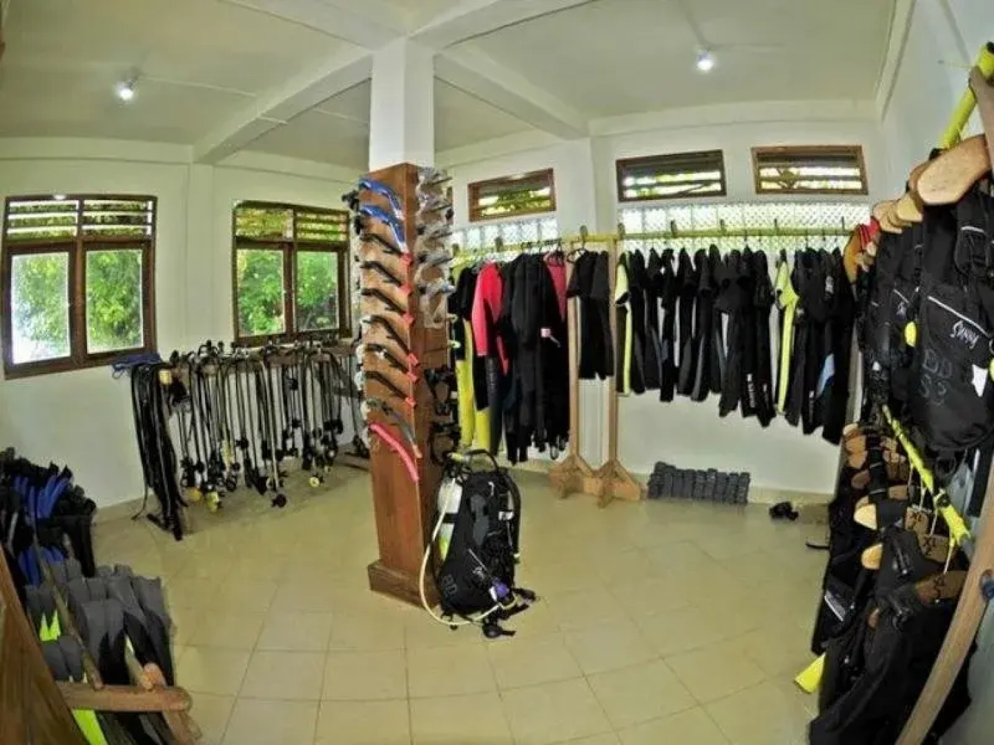 Bunaken Divers Sea Breeze Resort