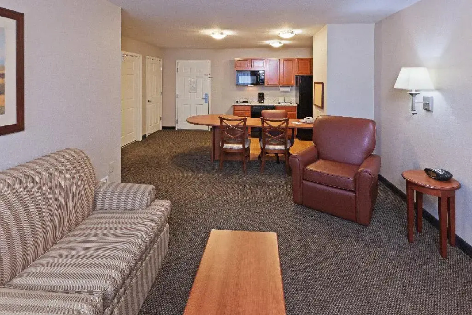 Candlewood Suites Wichita Falls @ Maurine St.