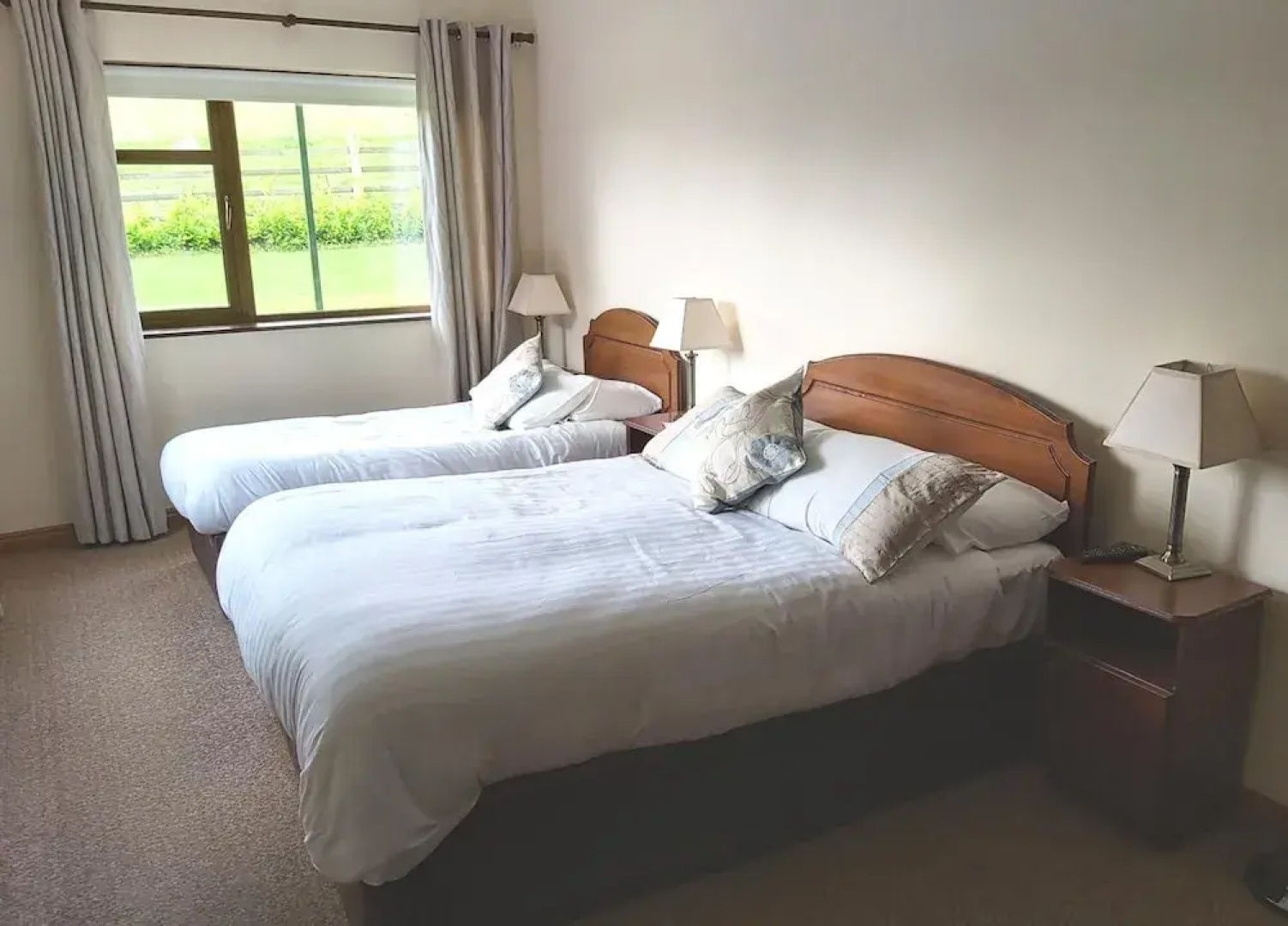 Valley Lodge