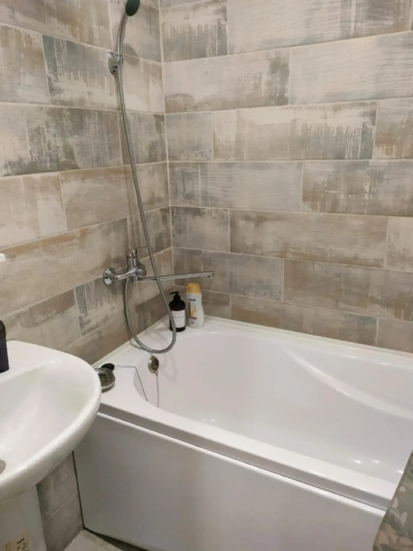 Апартаменты на улице Современников 11/6