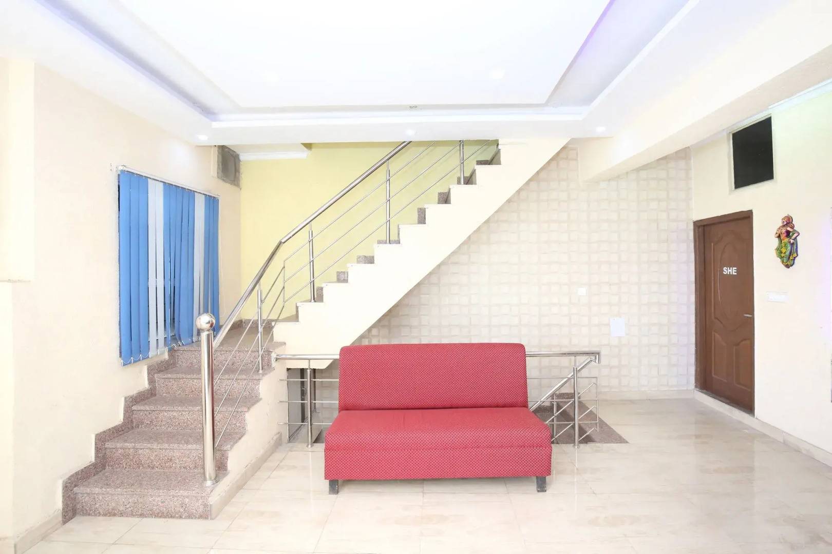 OYO 11502 Hotel Grande