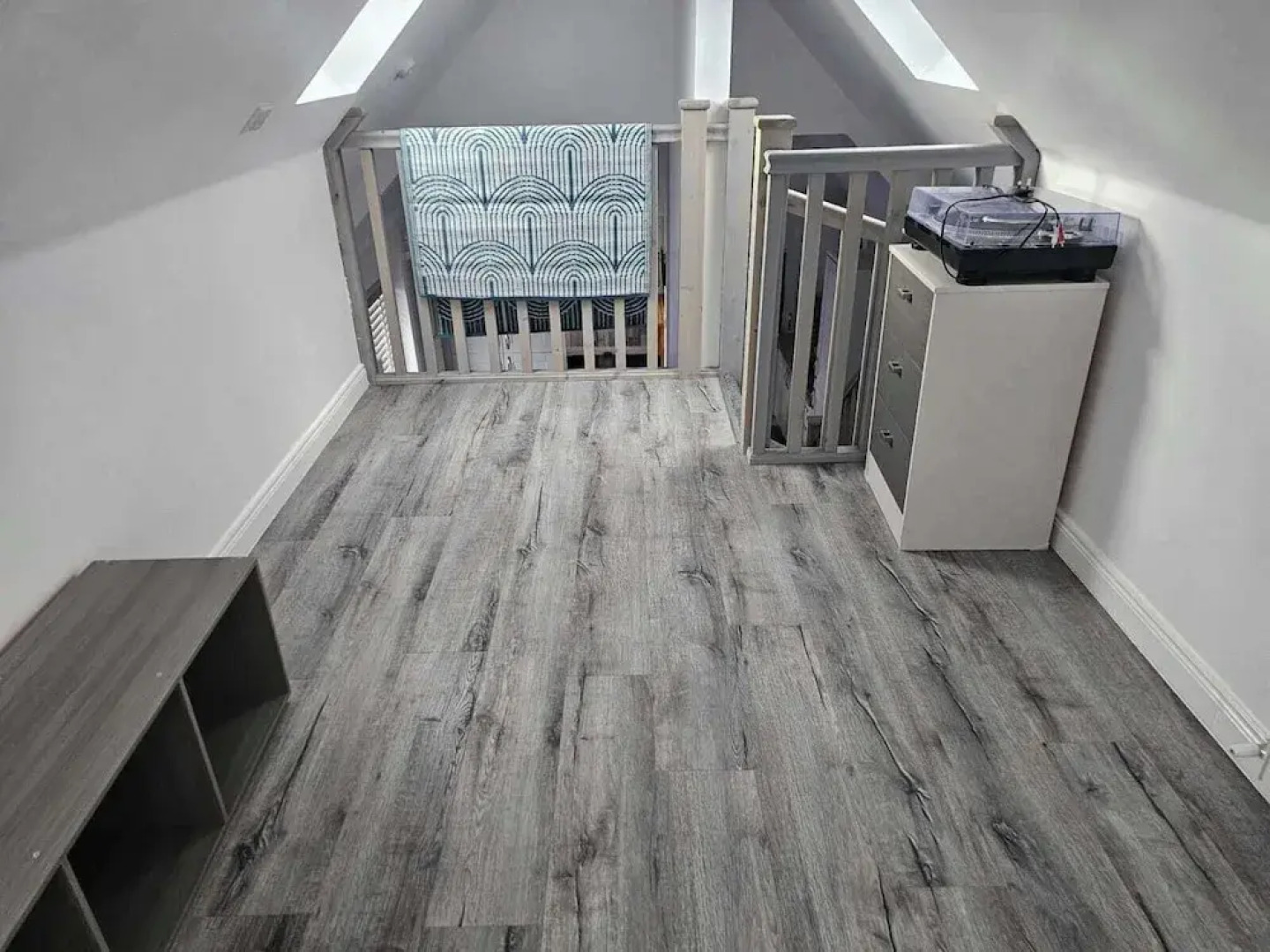 2 Bed Cottage-sleeps 4-harbour & Sea View