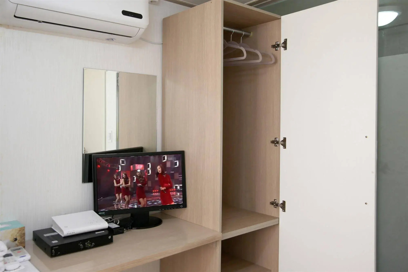 K-POP GUESTHOUSE Seoul Station