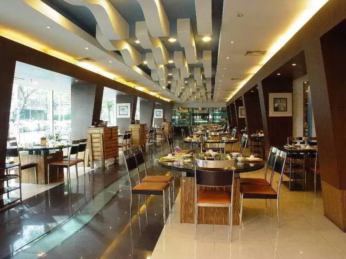 Overseas Chinese Hotel Hangzhou