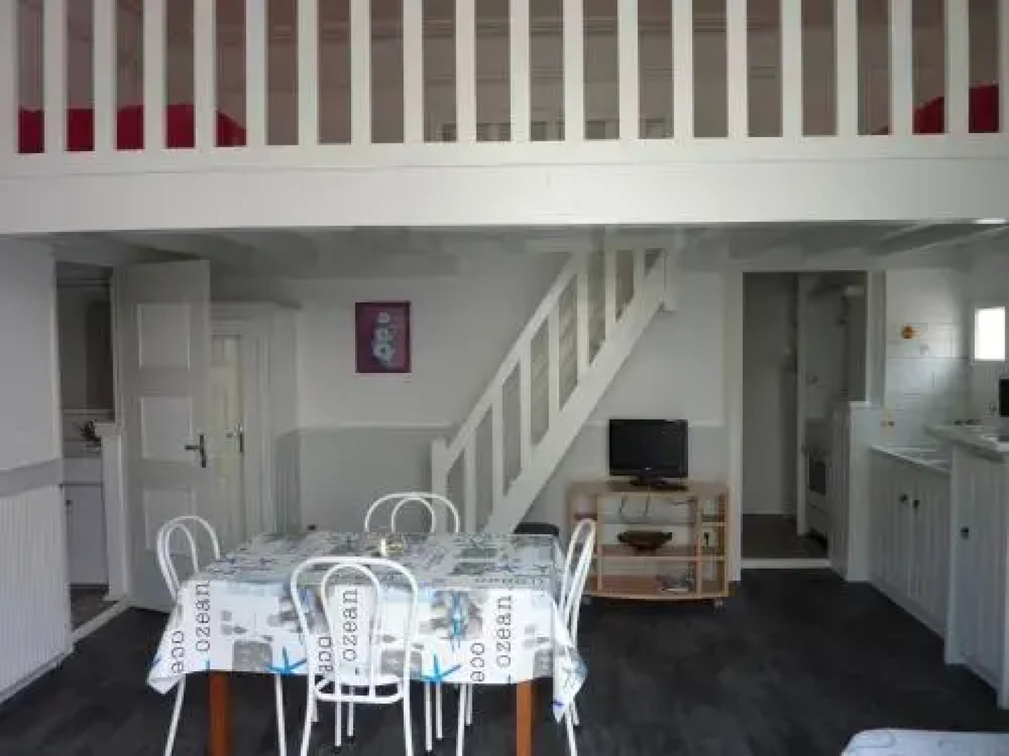 Hôtel-Résidence Le Grillon