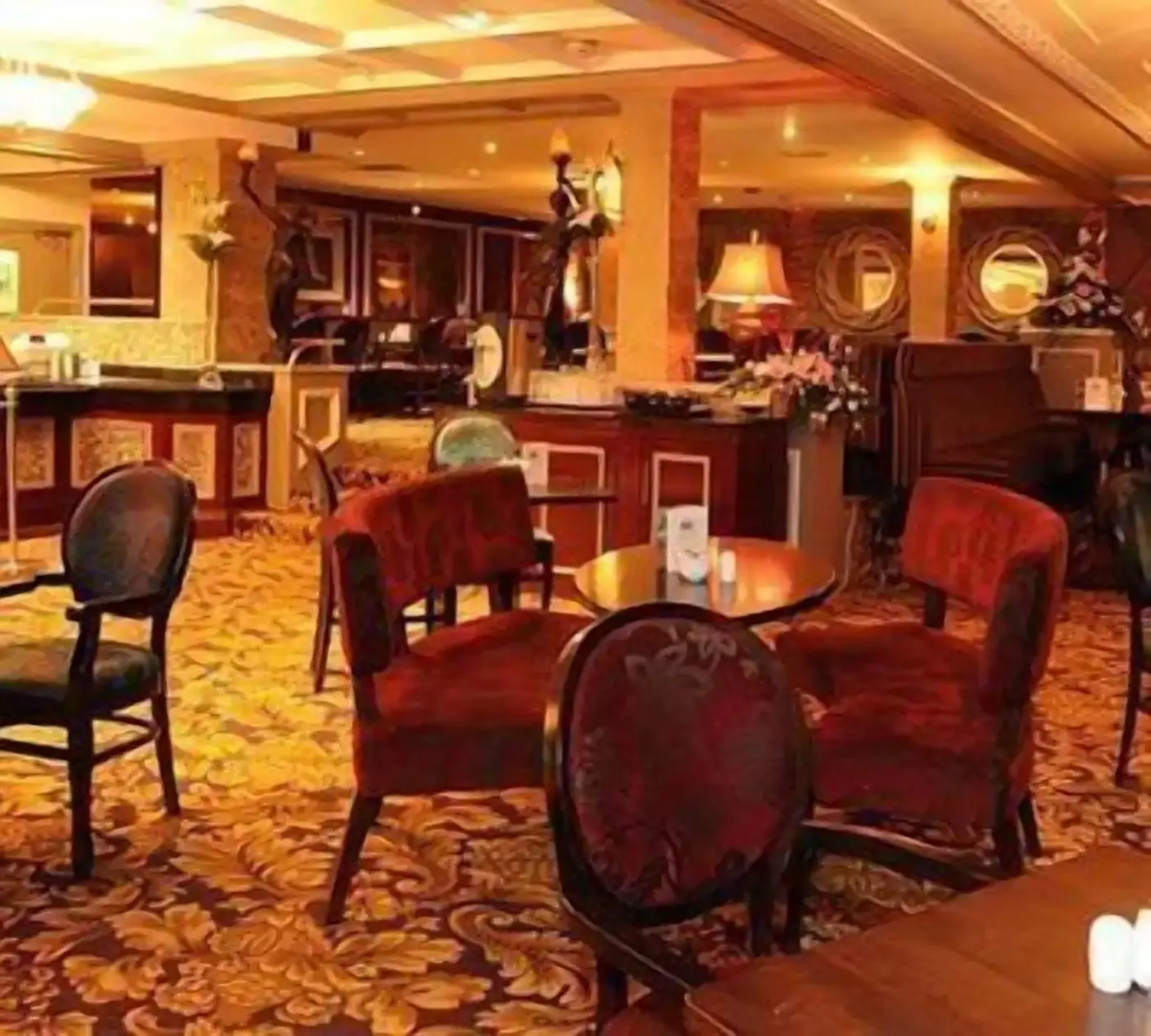 Greville Arms Hotel