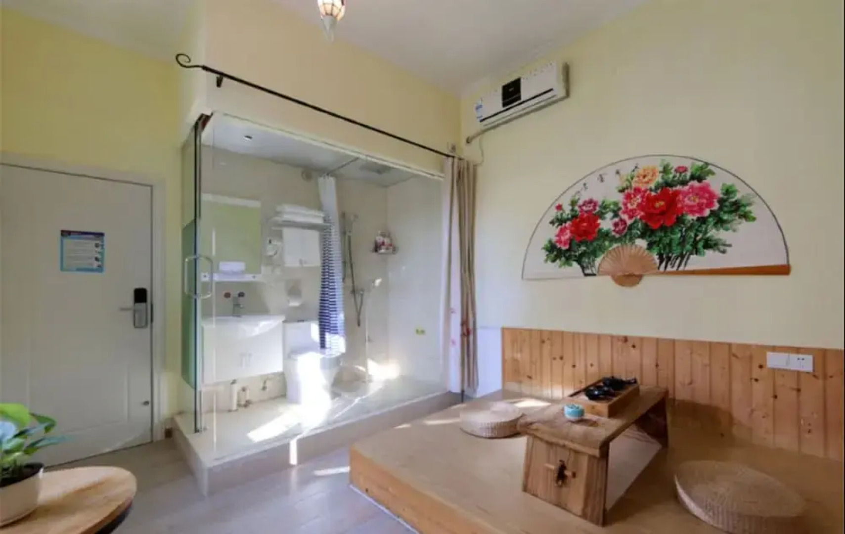 Right view Coast Inn Xia men