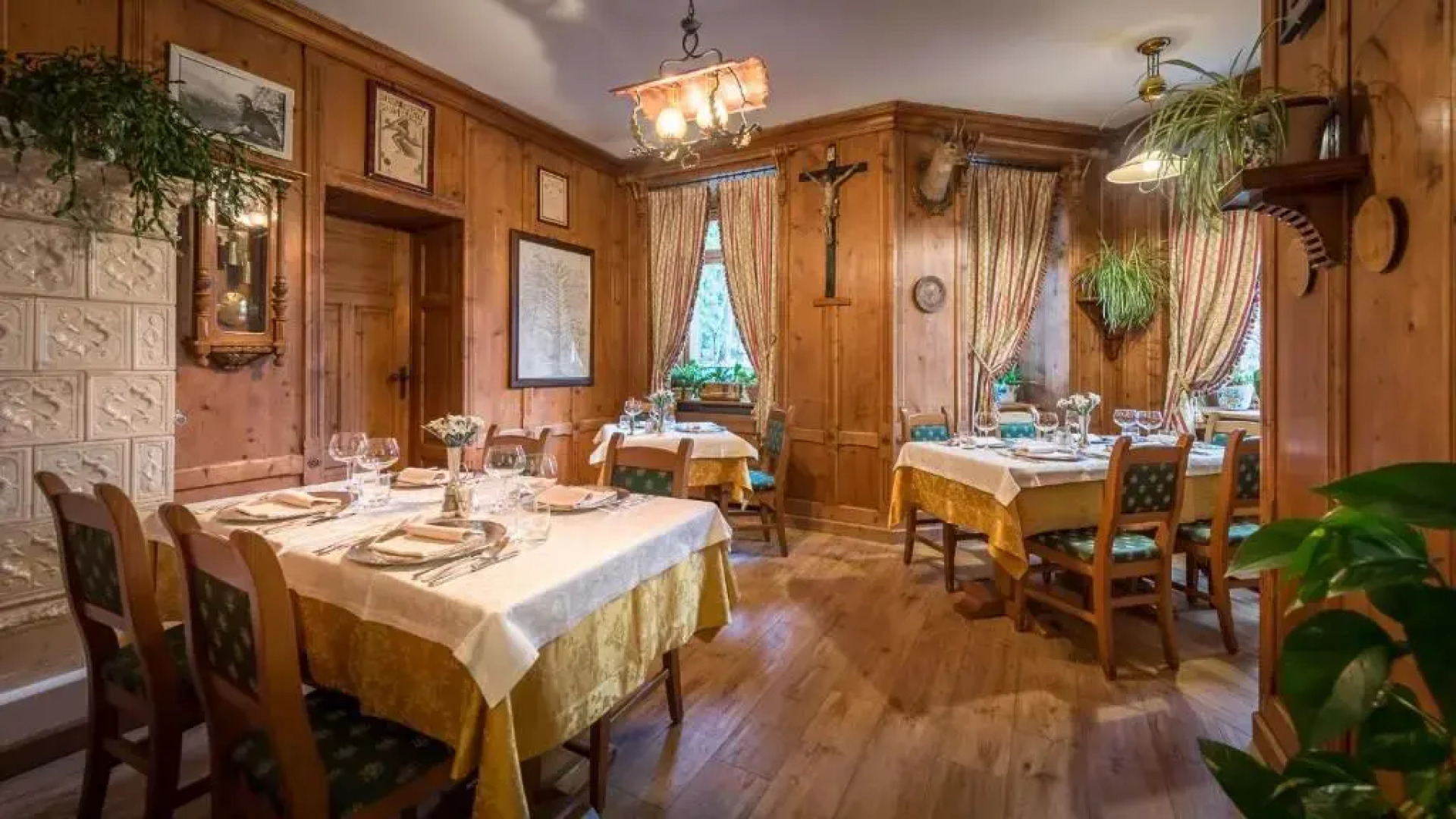 Franceschi Park Hotel