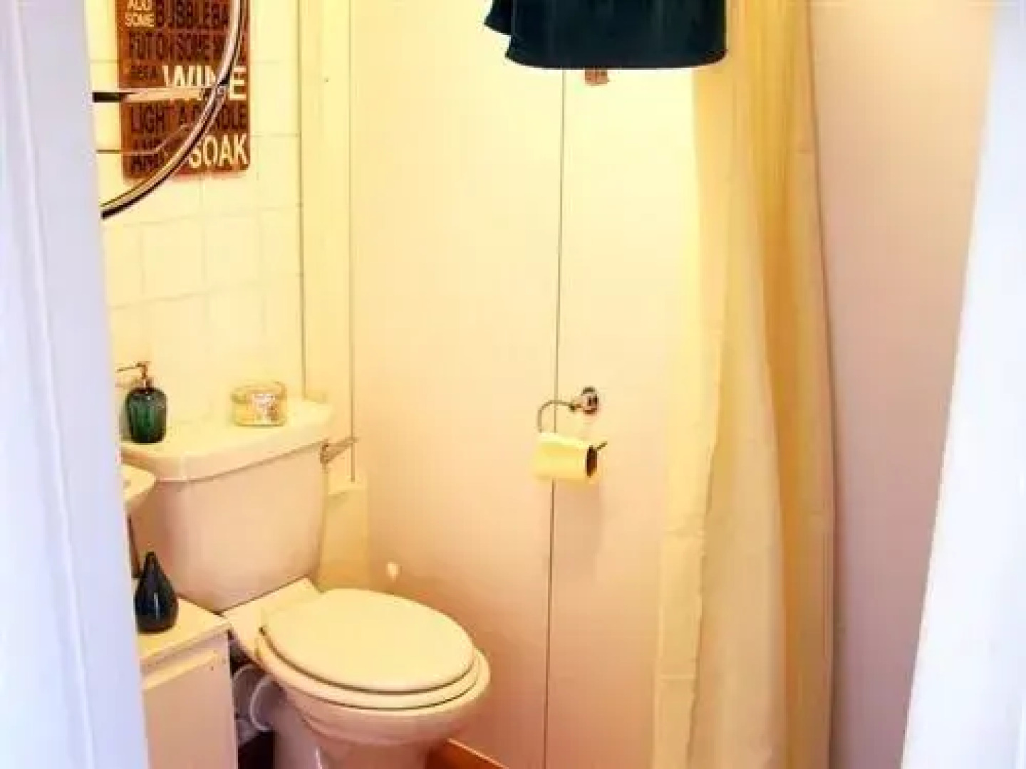 The Olde Sweet Shoppe Guest Accommodation