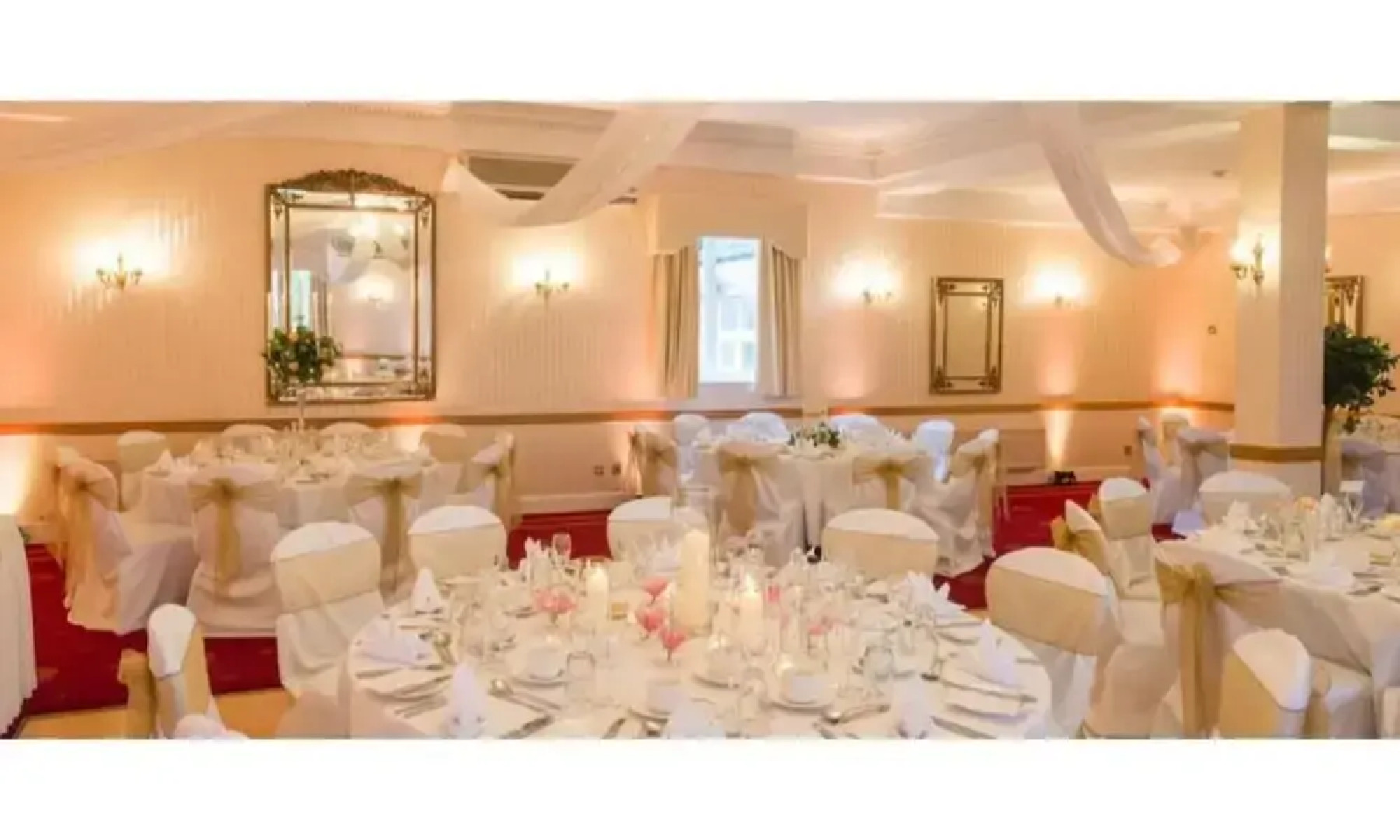 The Glen Yr Afon House Hotel