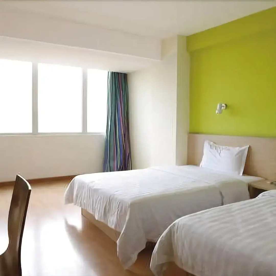 7 Days Inn Guiyang Guanshui Road Second Branch