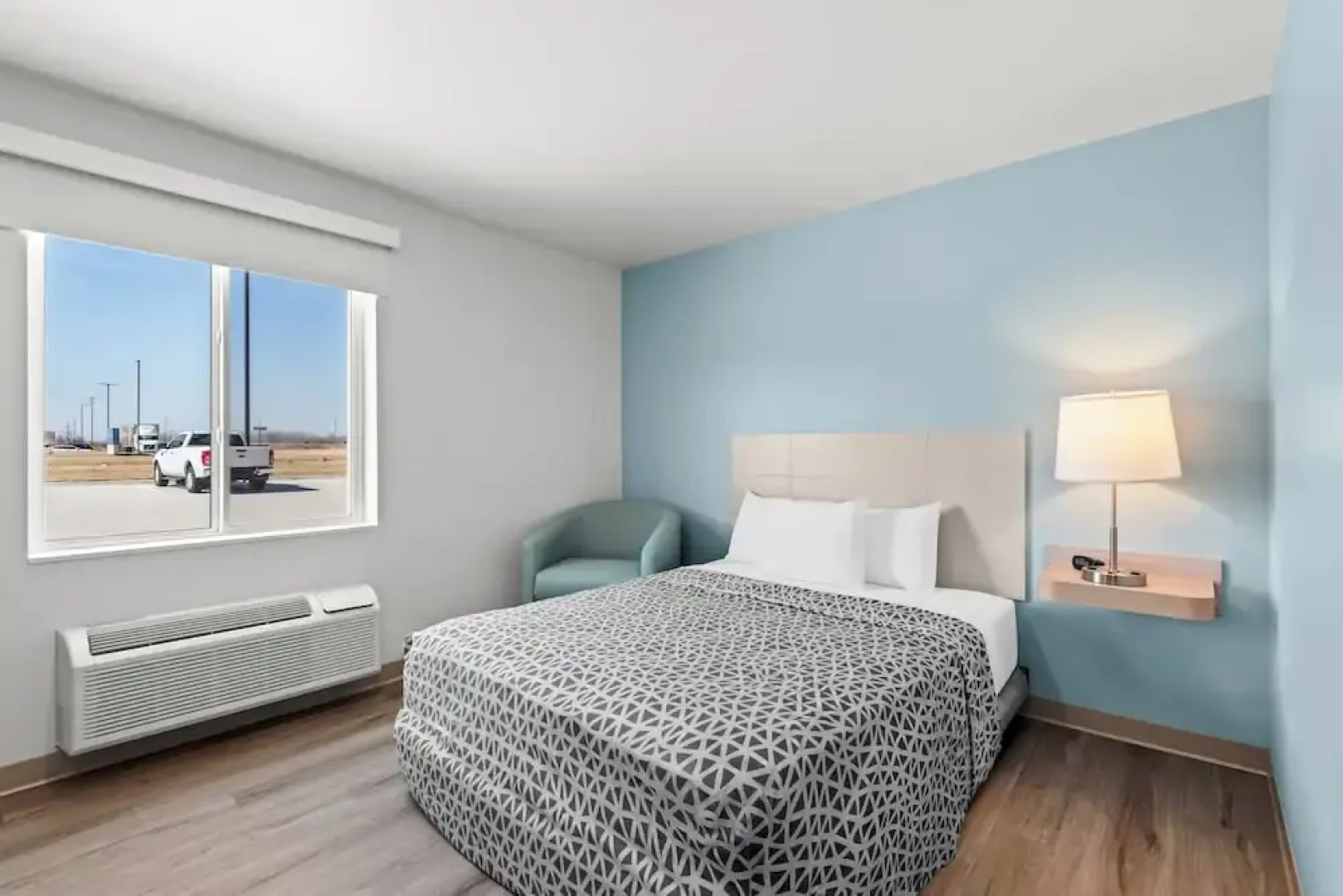 Woodspring Suites Coralville Iowa City