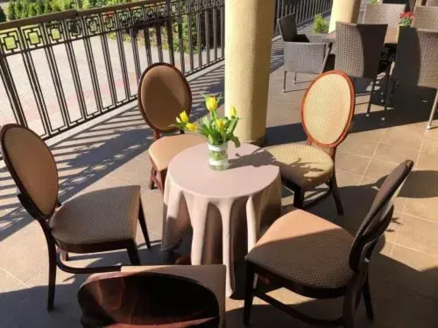 Bialy Kruk Hotel