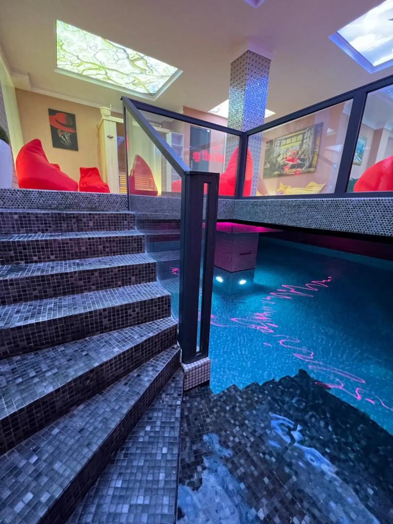 Sara Hotel