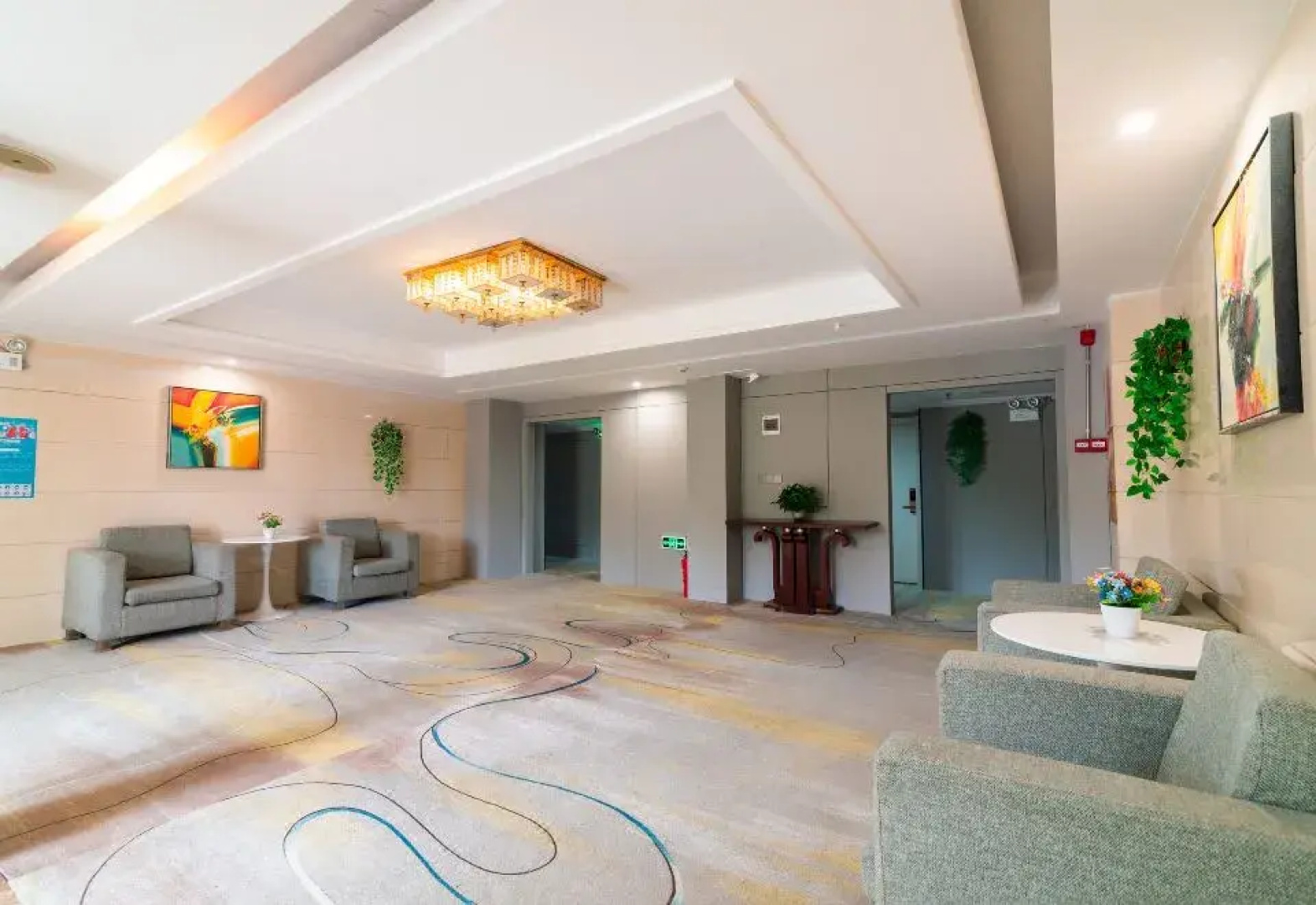 Fu Shi Hotel