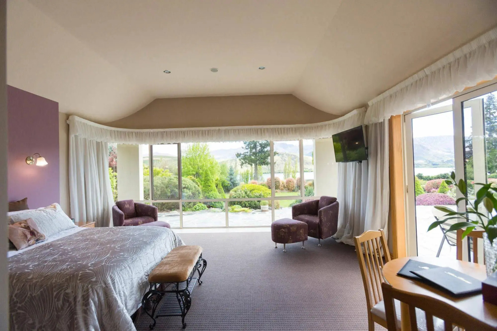 The Shan's Luxury Lodge