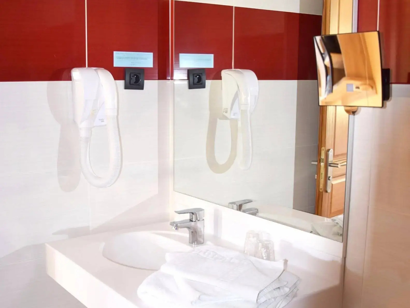 Logis De France Des Sources