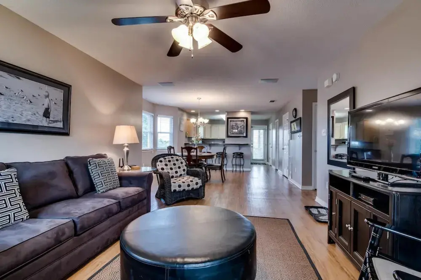 Summer Palace 4 Bedroom Duplex by RedAwning