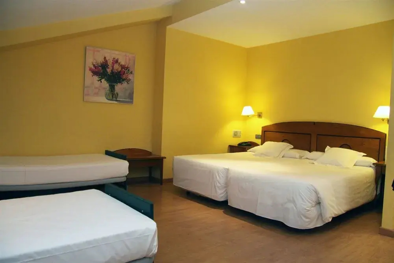 Egido Plaza De Santiago