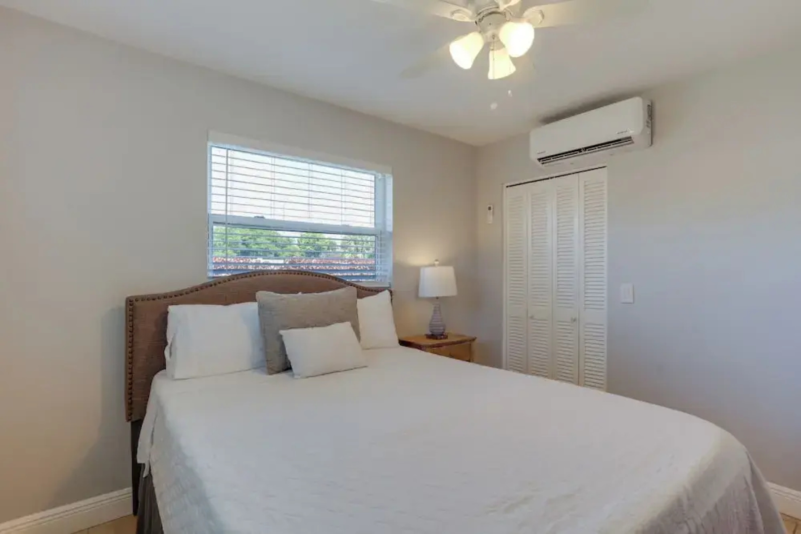 Pet-friendly Palm Beach Pad - 1 Mi to the Ocean!