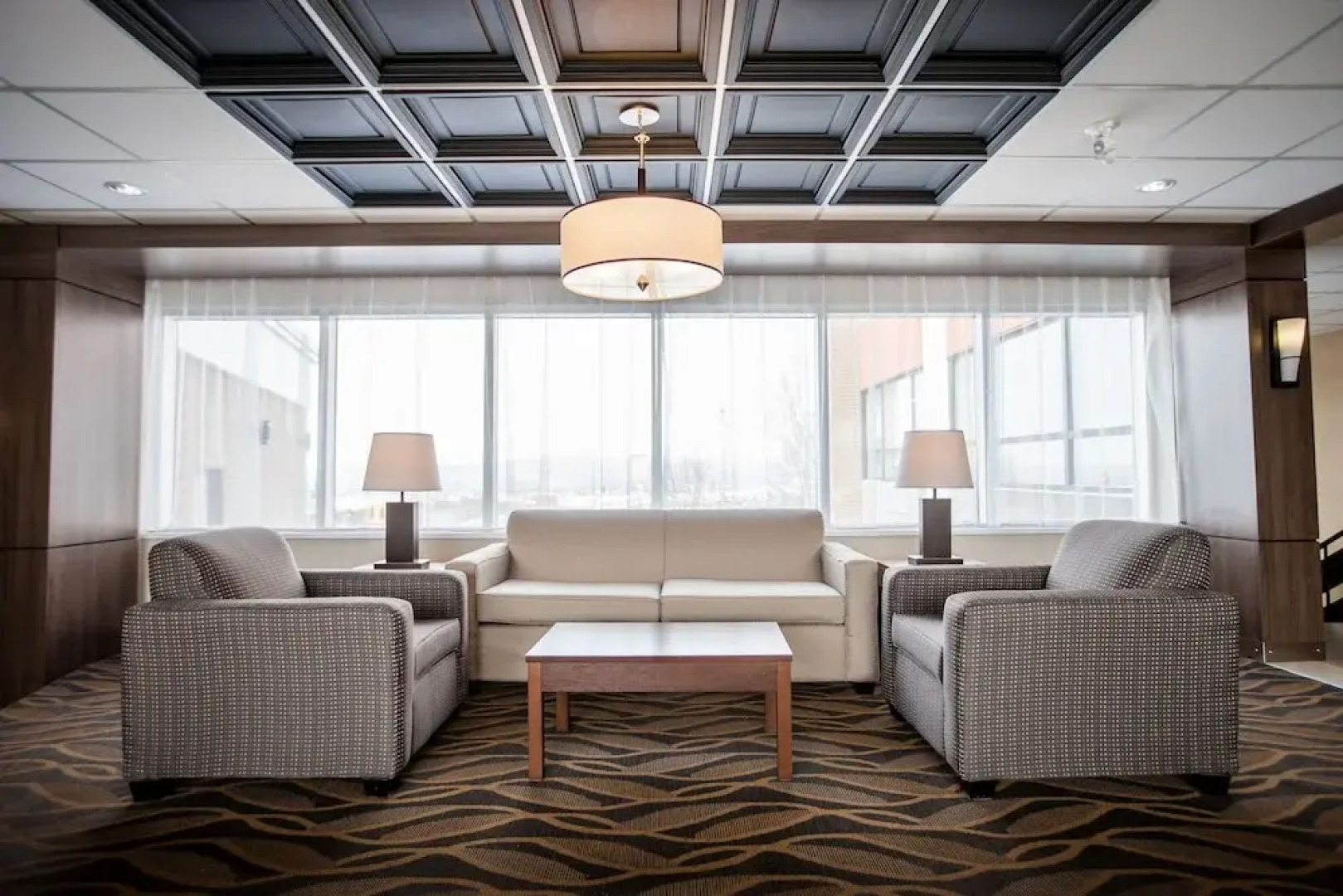 Mamateek Restaurant & Pub