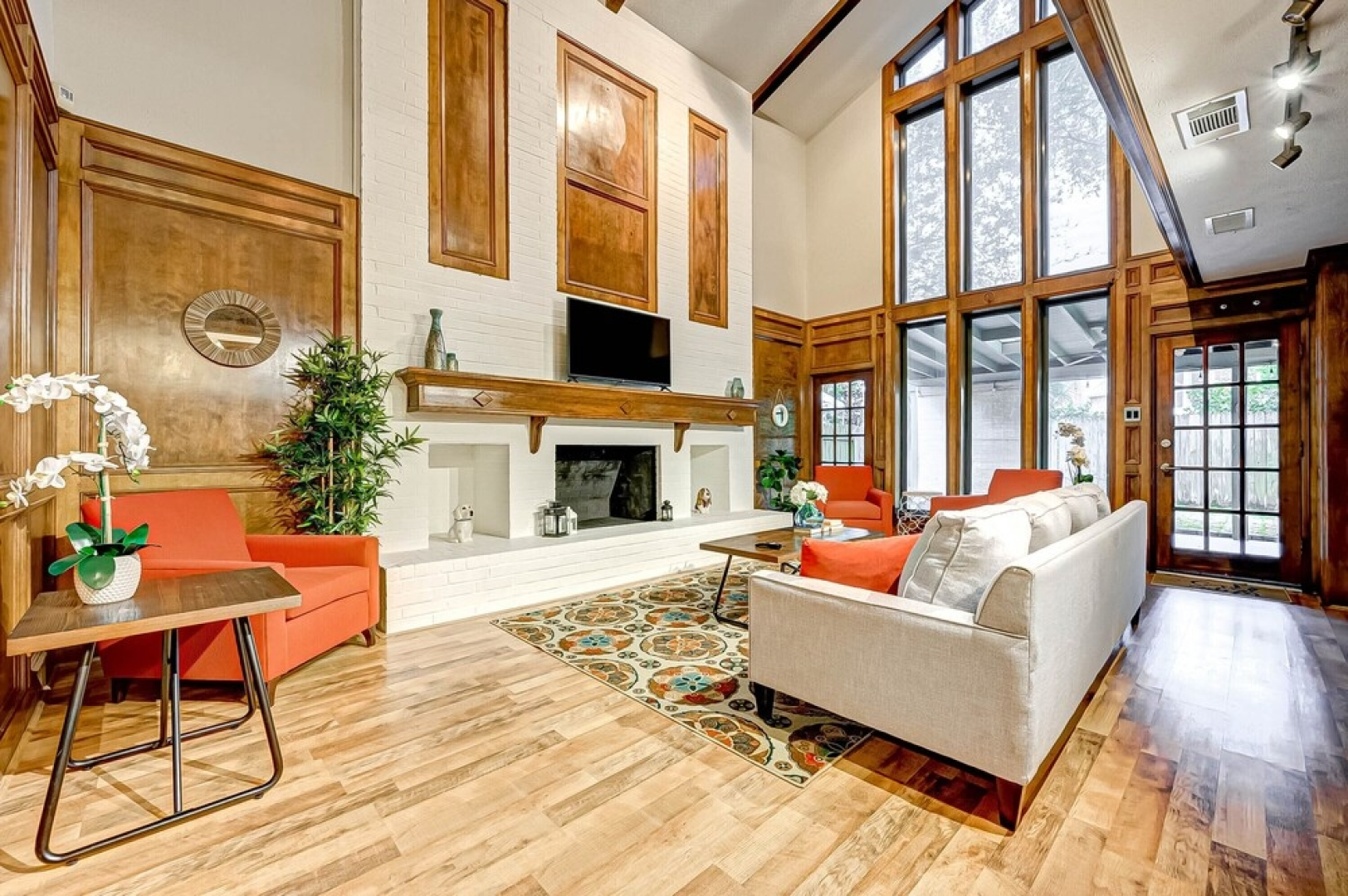 The Hideaway in El Lago, Home Gym, Rain Shower, King Bd, Sleeps 8, Space Center