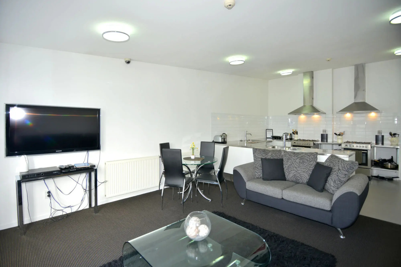 Southwark Hotel & Apartments