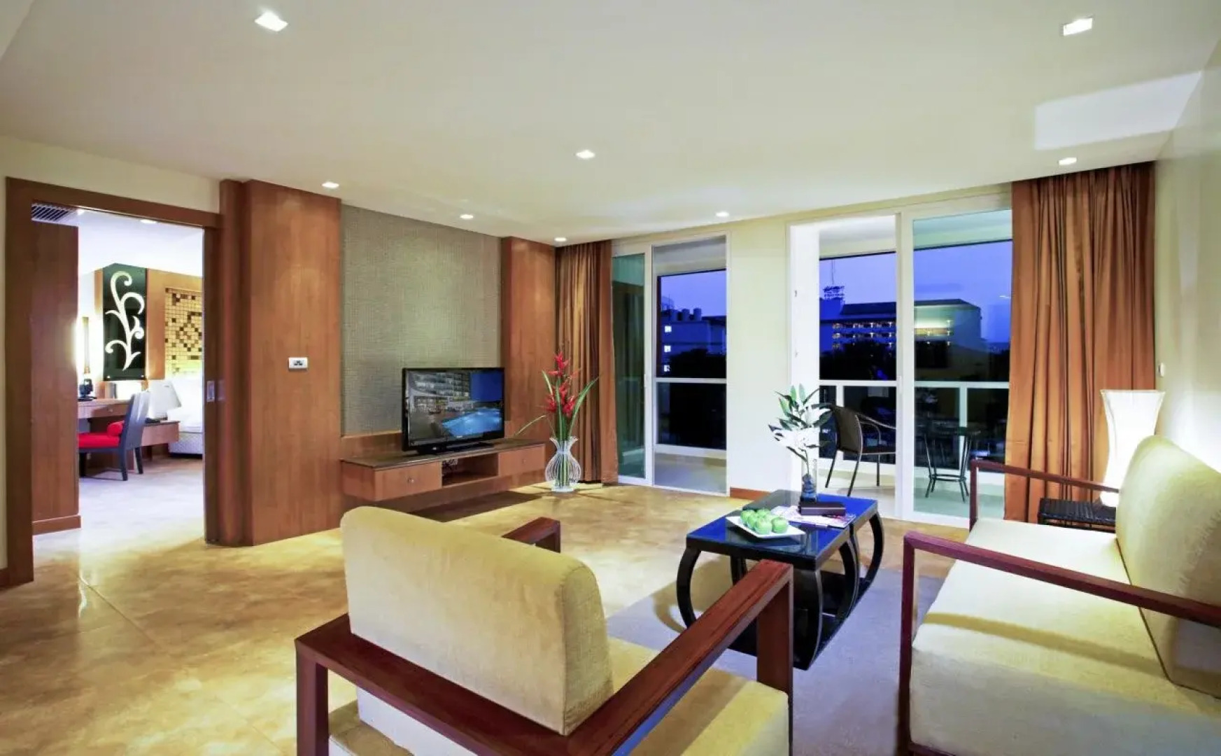 Centara Nova Hotel Pattaya