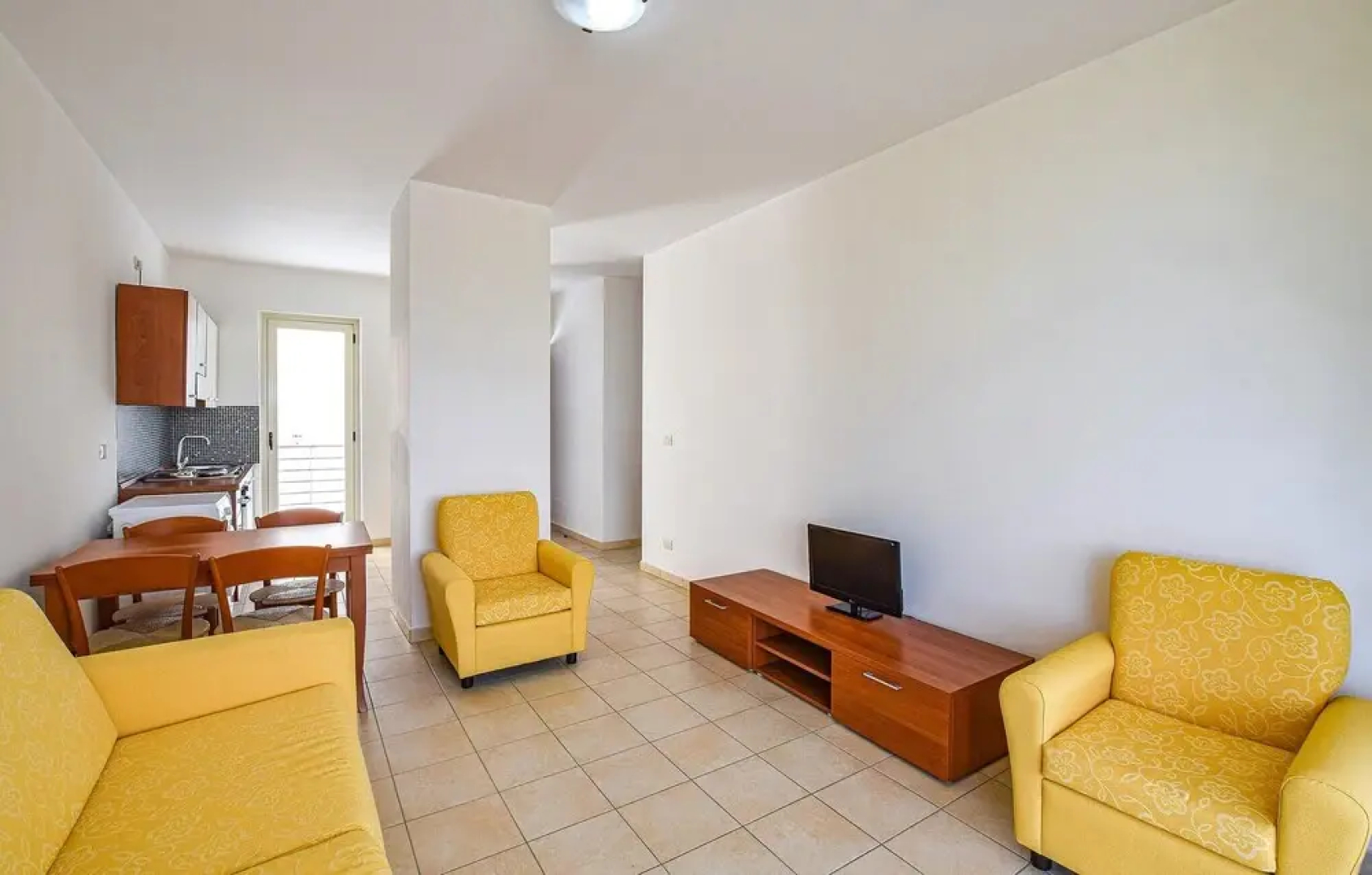 Amazing Apartment in Isca Marina With 2 Bedrooms