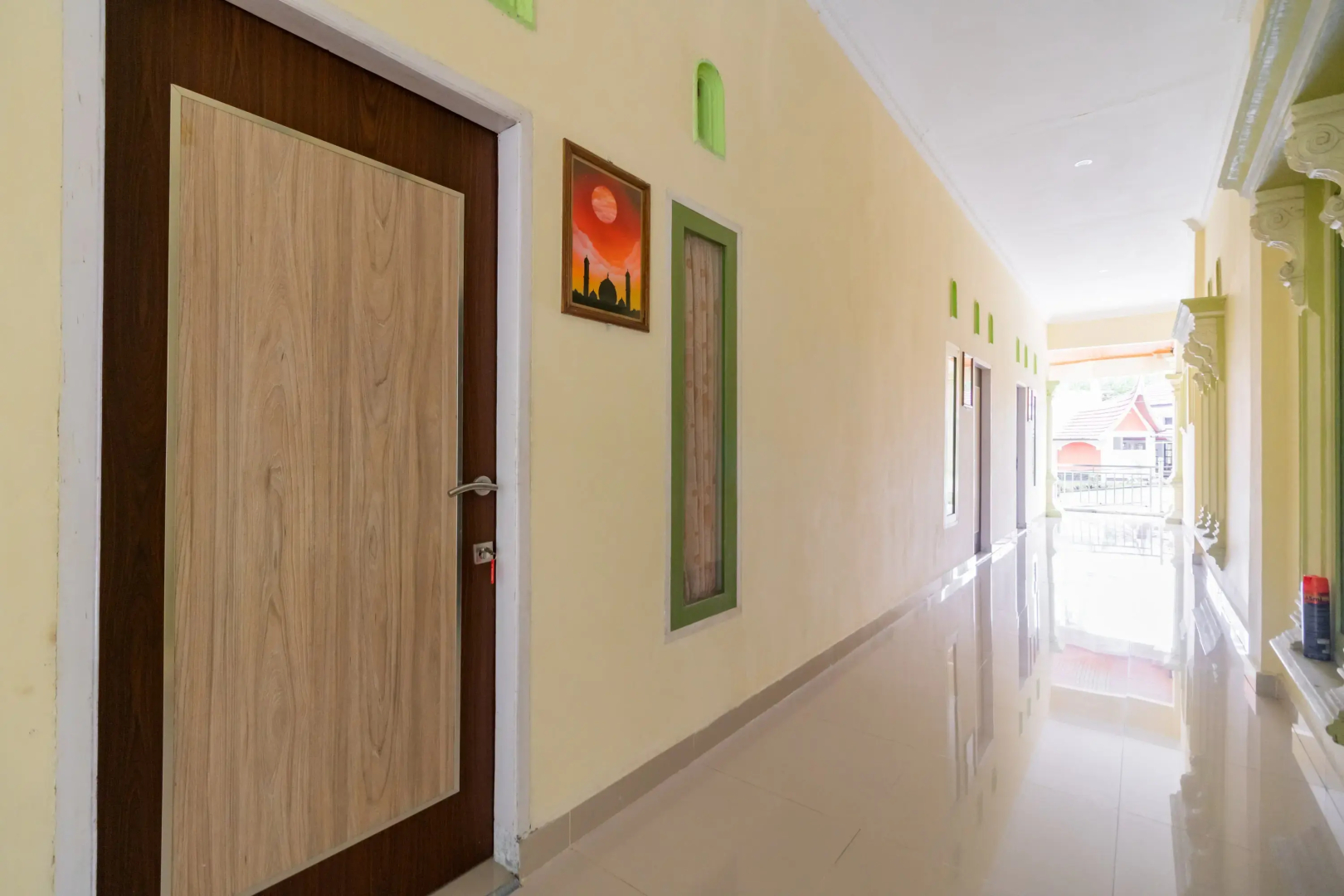 RedDoorz Syariah Near Hot Water Boom Solok Selatan
