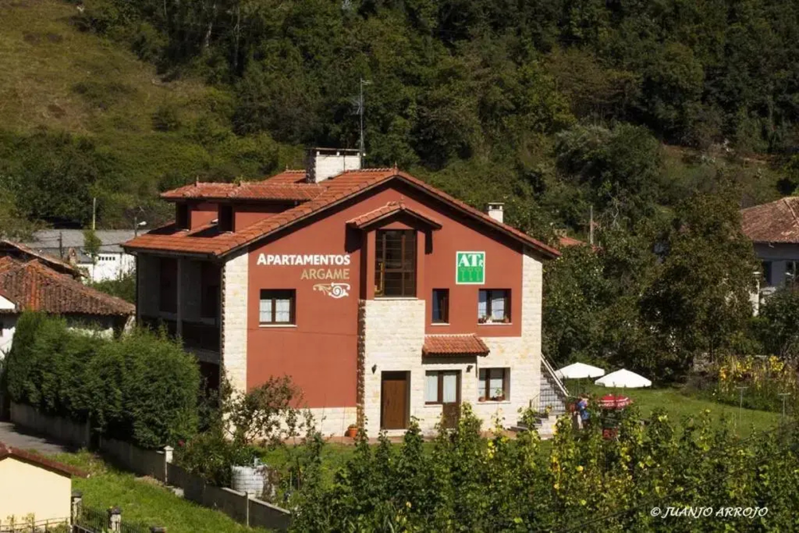 Apartamentos Rurales Argame