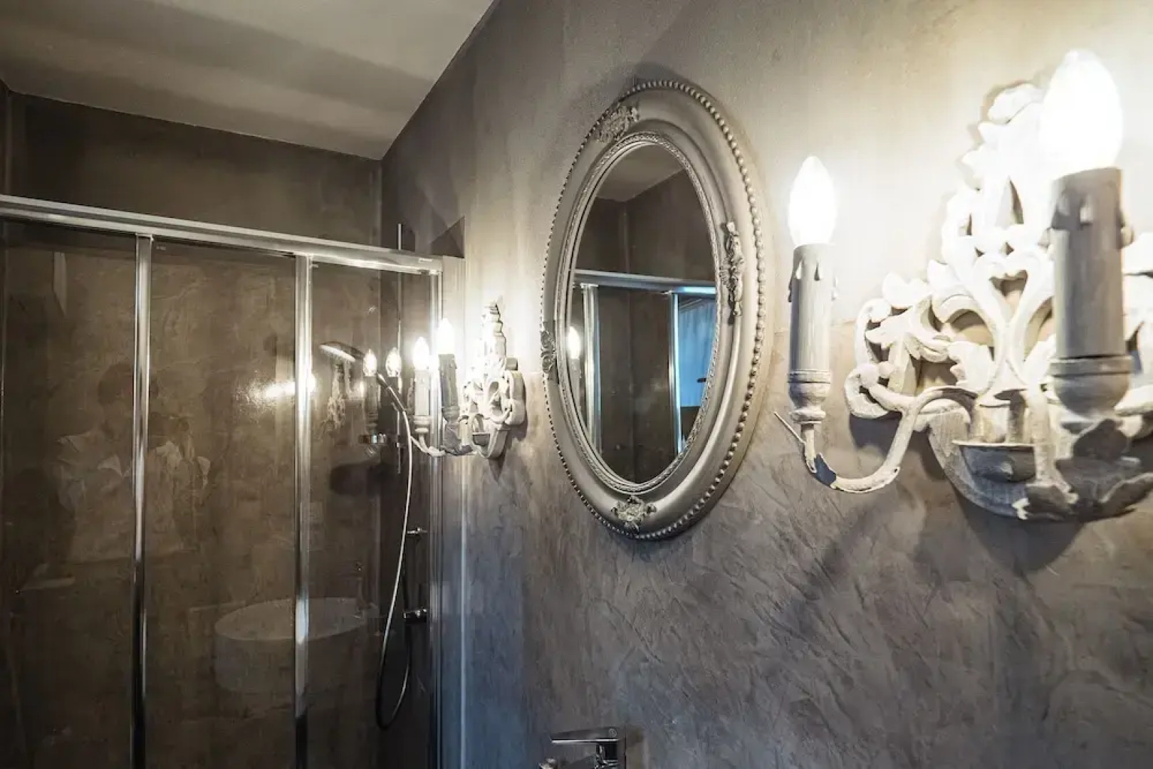 Al Molo 5 Apartments