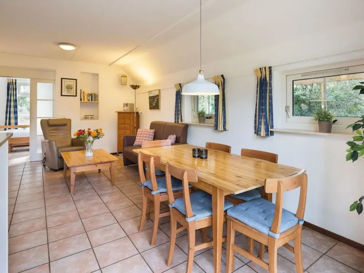 Romantic Villa With a Dishwasher, Near a National Park