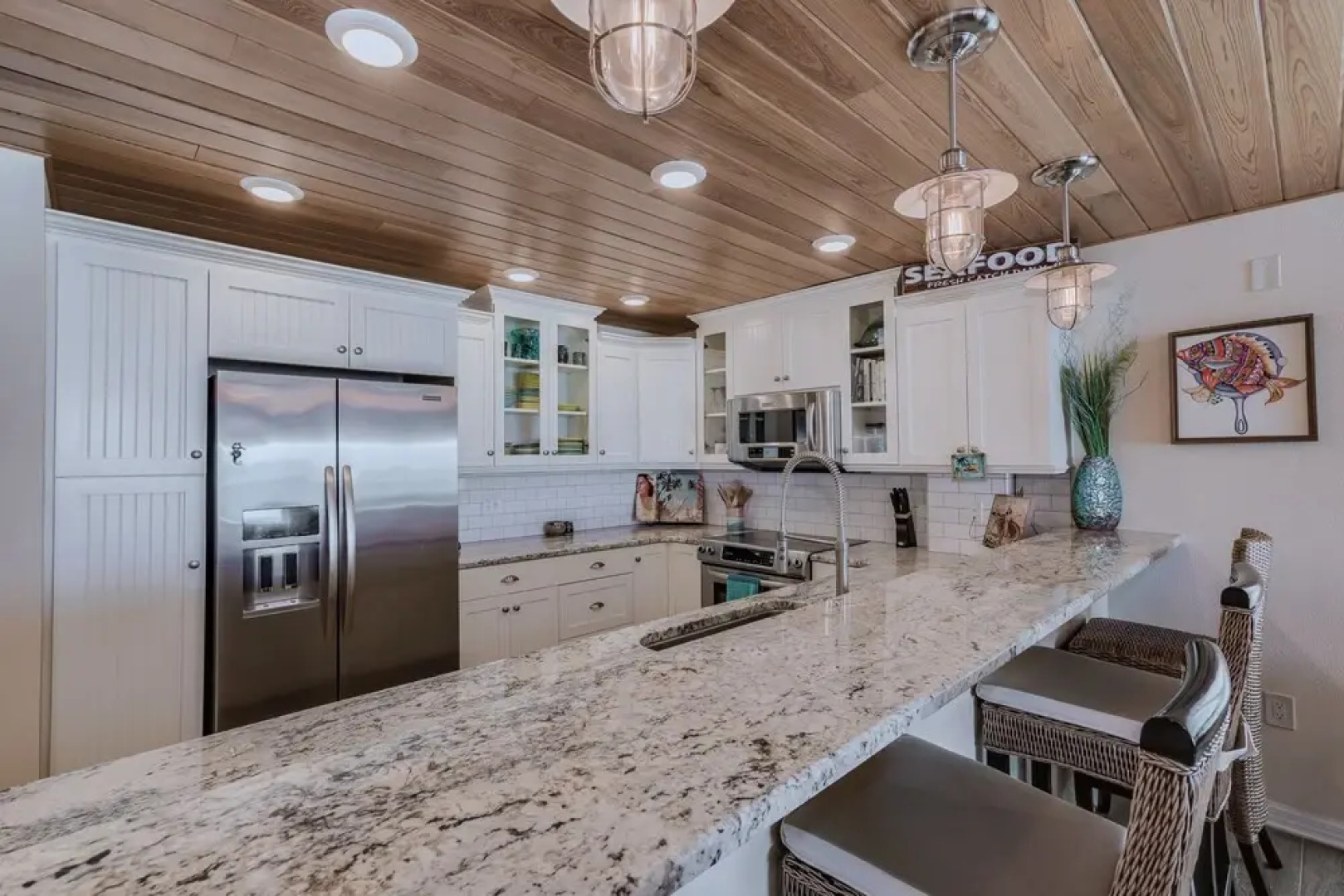 Shorehouse 401 by Vtrips