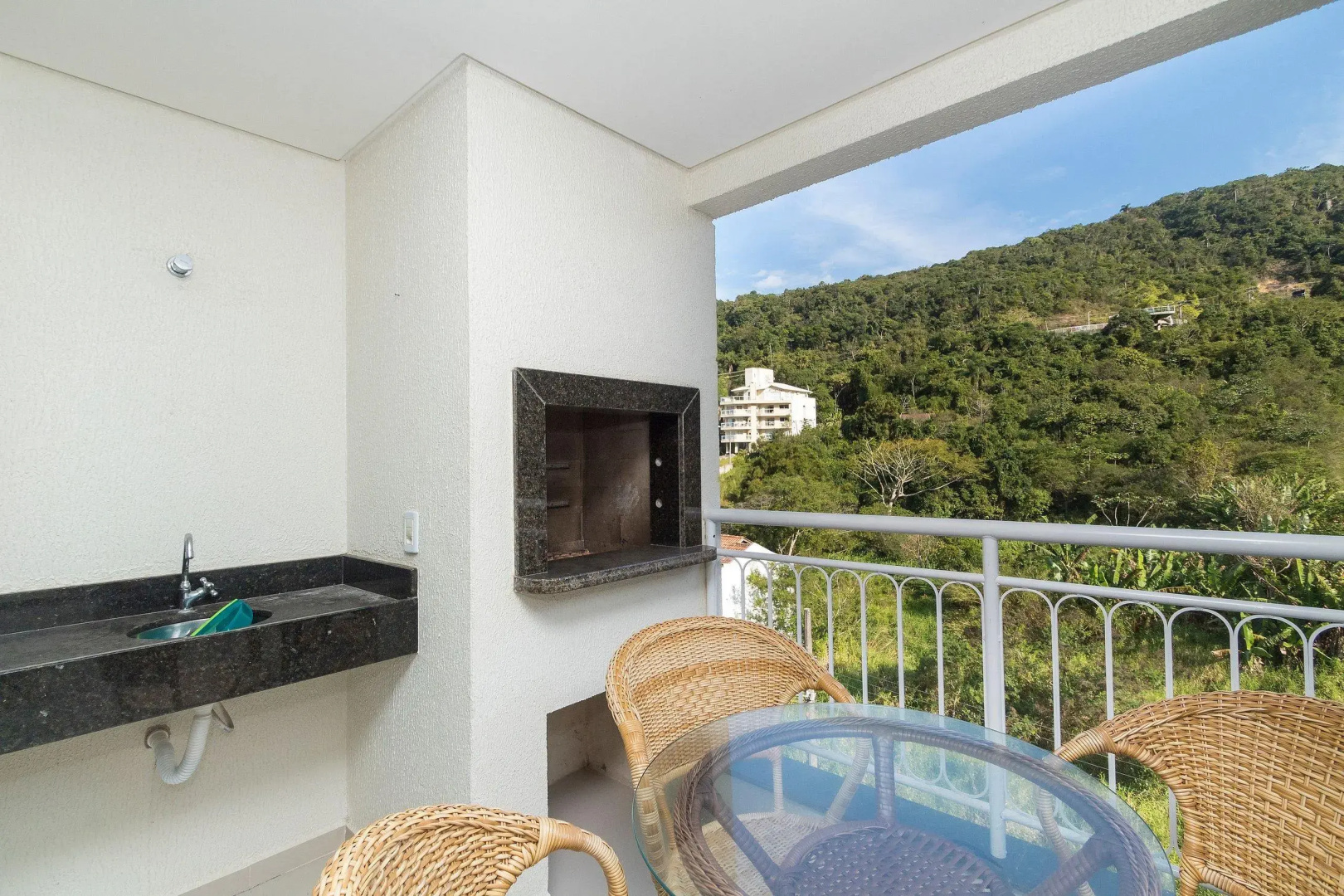 Apartamento 1 quarto Summer Beach Piscina SC