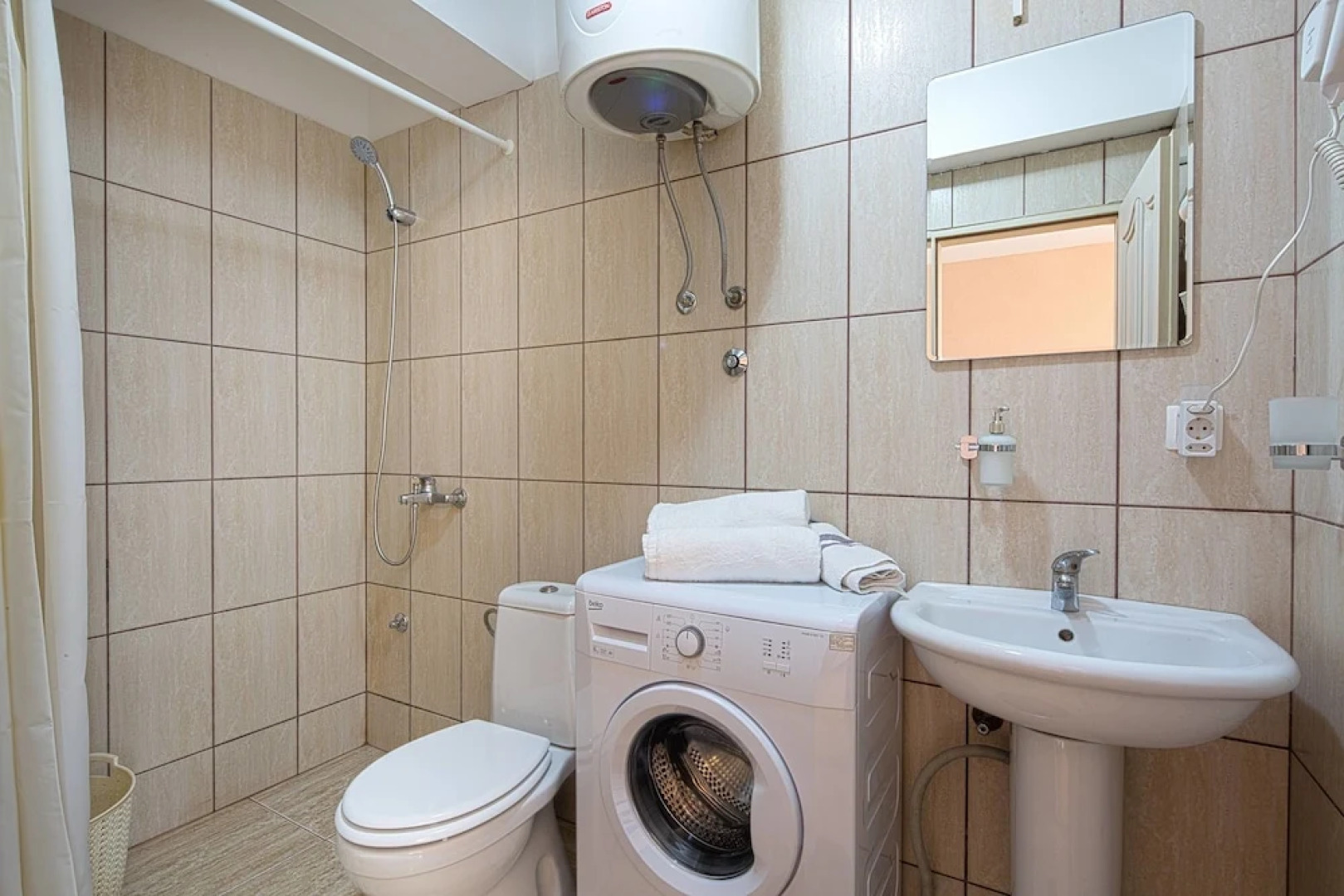 Adriatic Hill Apartments