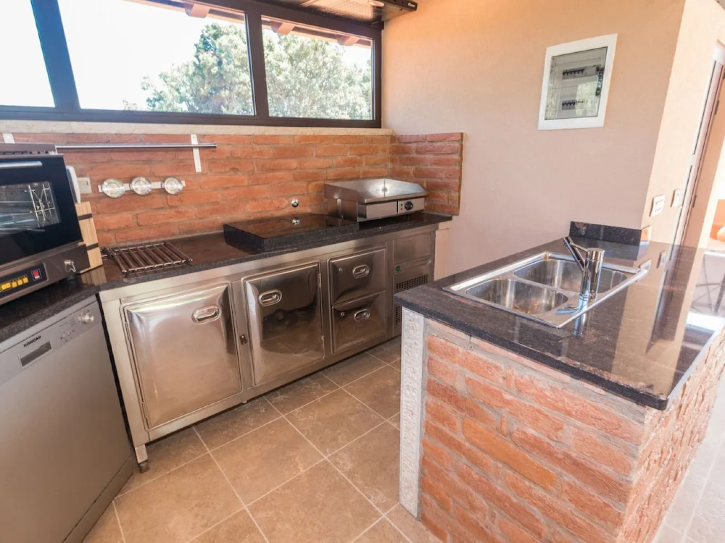 Villa in Pula With Pool Near Roman Arena