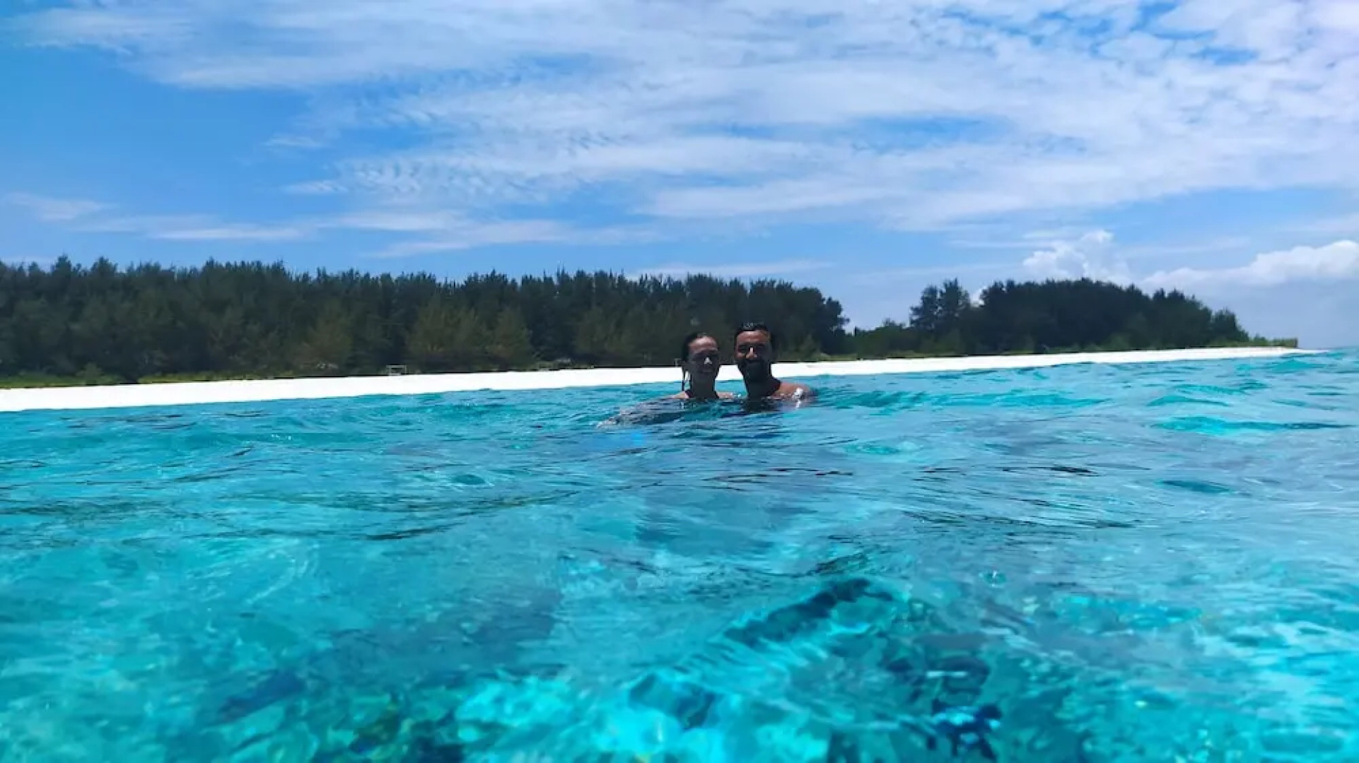 Balungi Bungalow & Restaurant