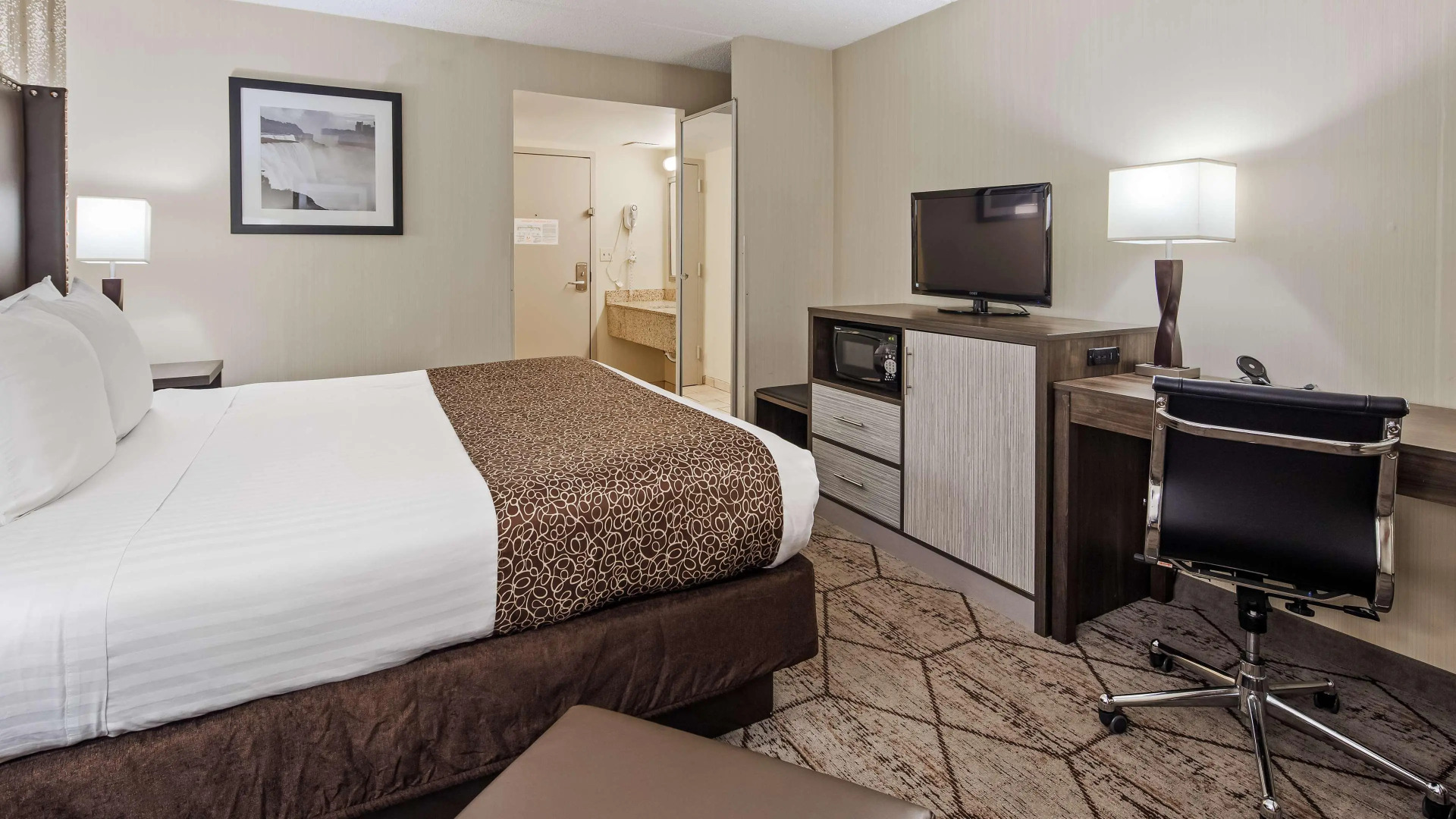 Best Western Inn Buffalo Airport