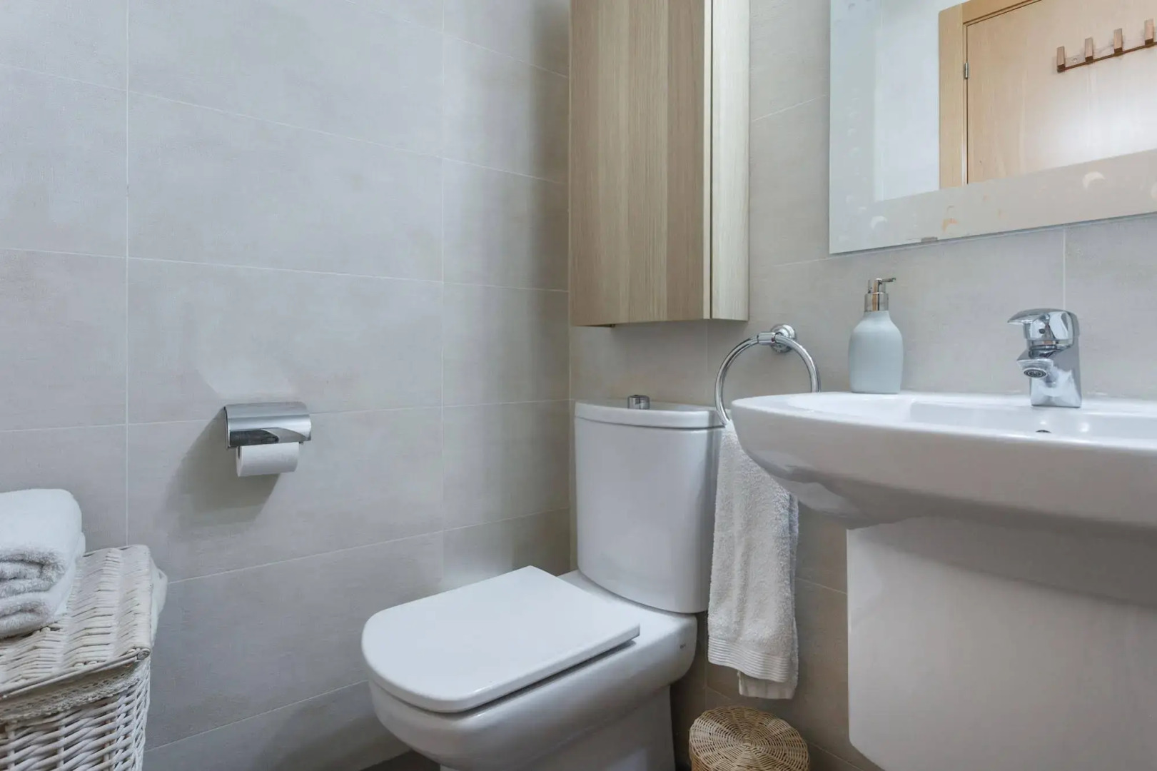 Apartamentos Cornellalux