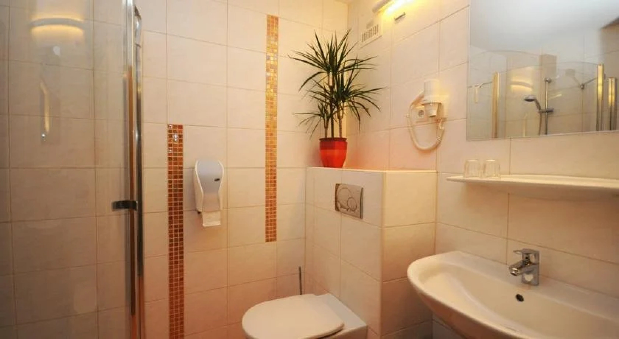 Gasthof-Pension Reisenberger