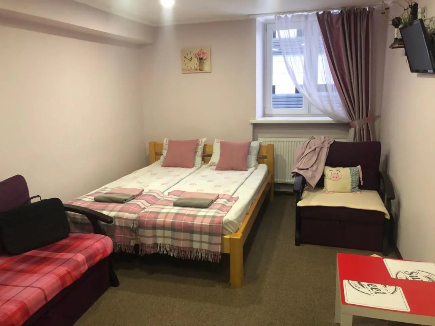 Avino Apart - Hostel