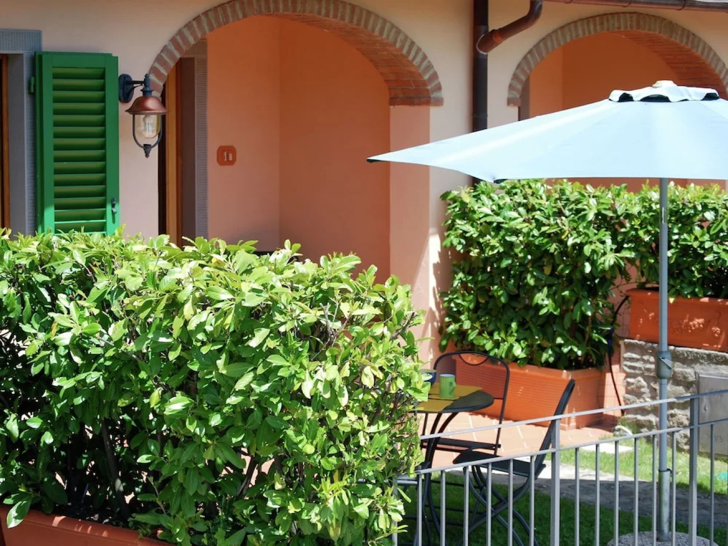 Rustically Decorated, Stylish Property