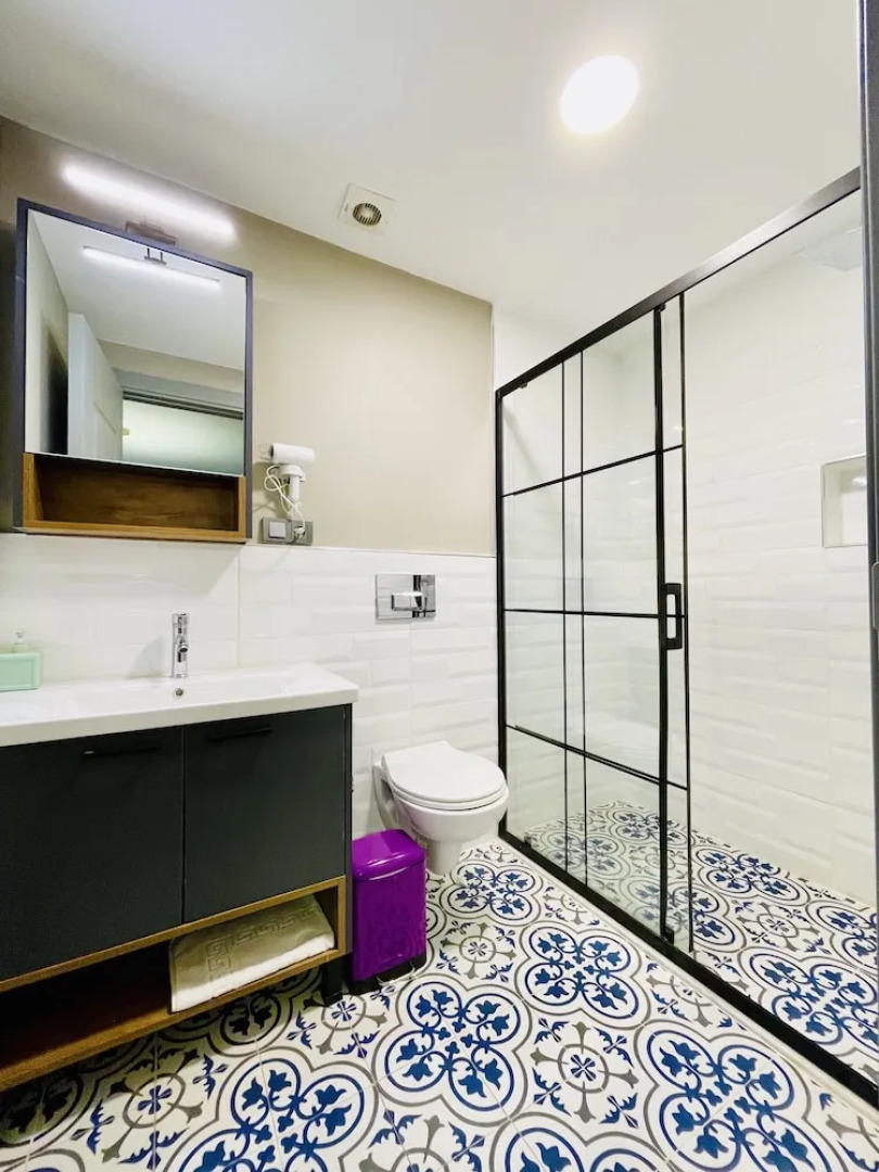 Puffin Suites & Rooms