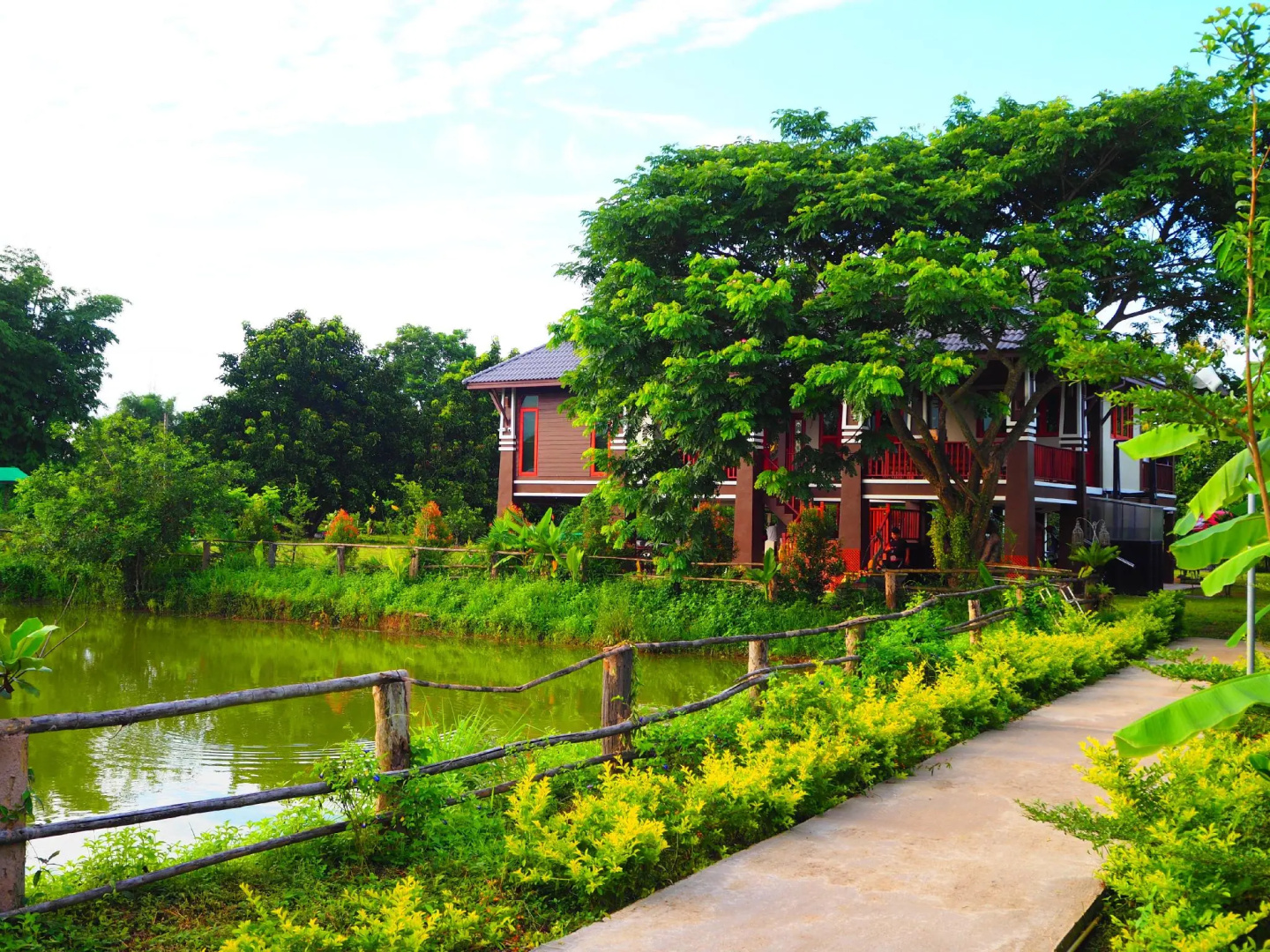 i-na Boutique Home Nan
