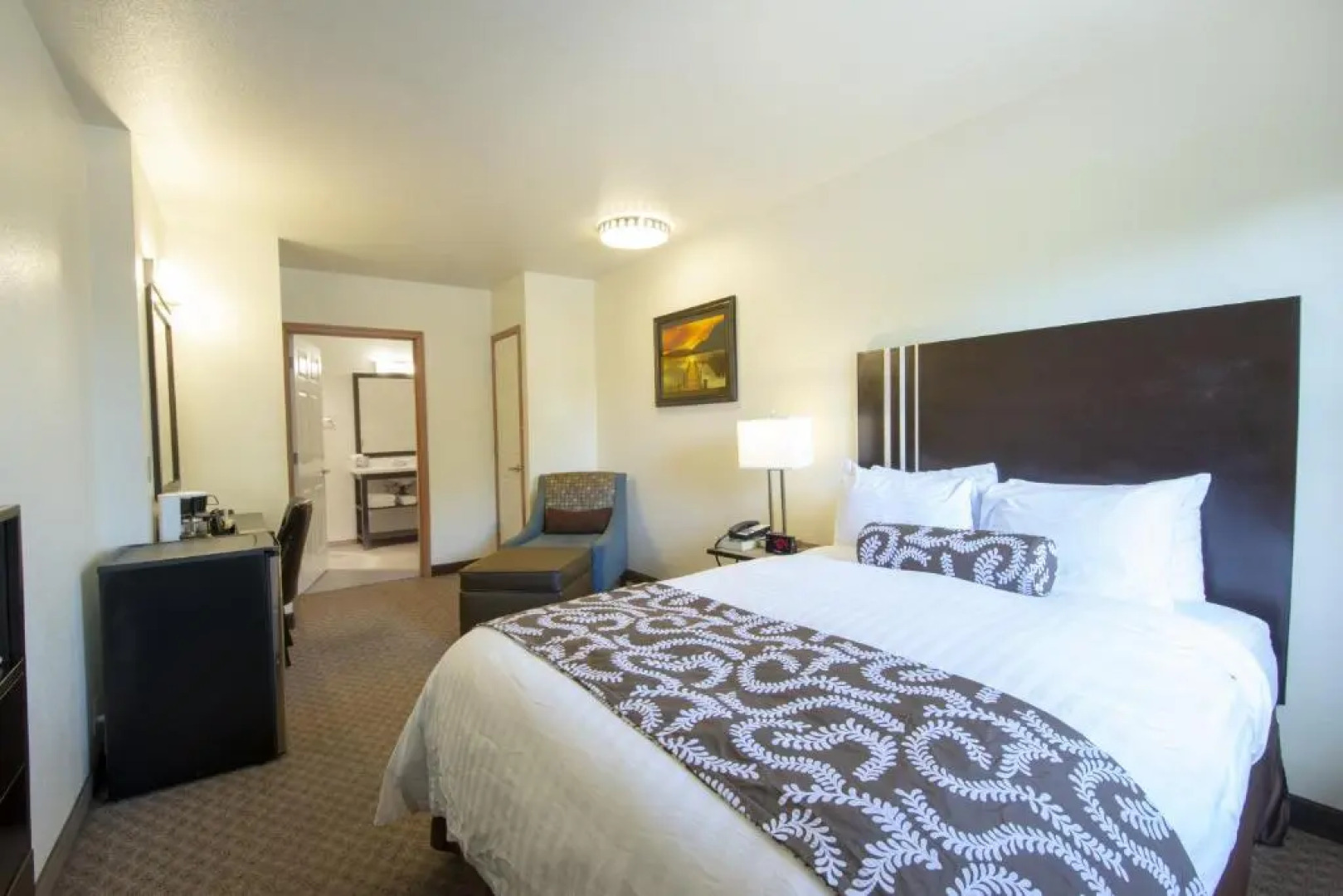 Sunrise Inn Villas and Suites