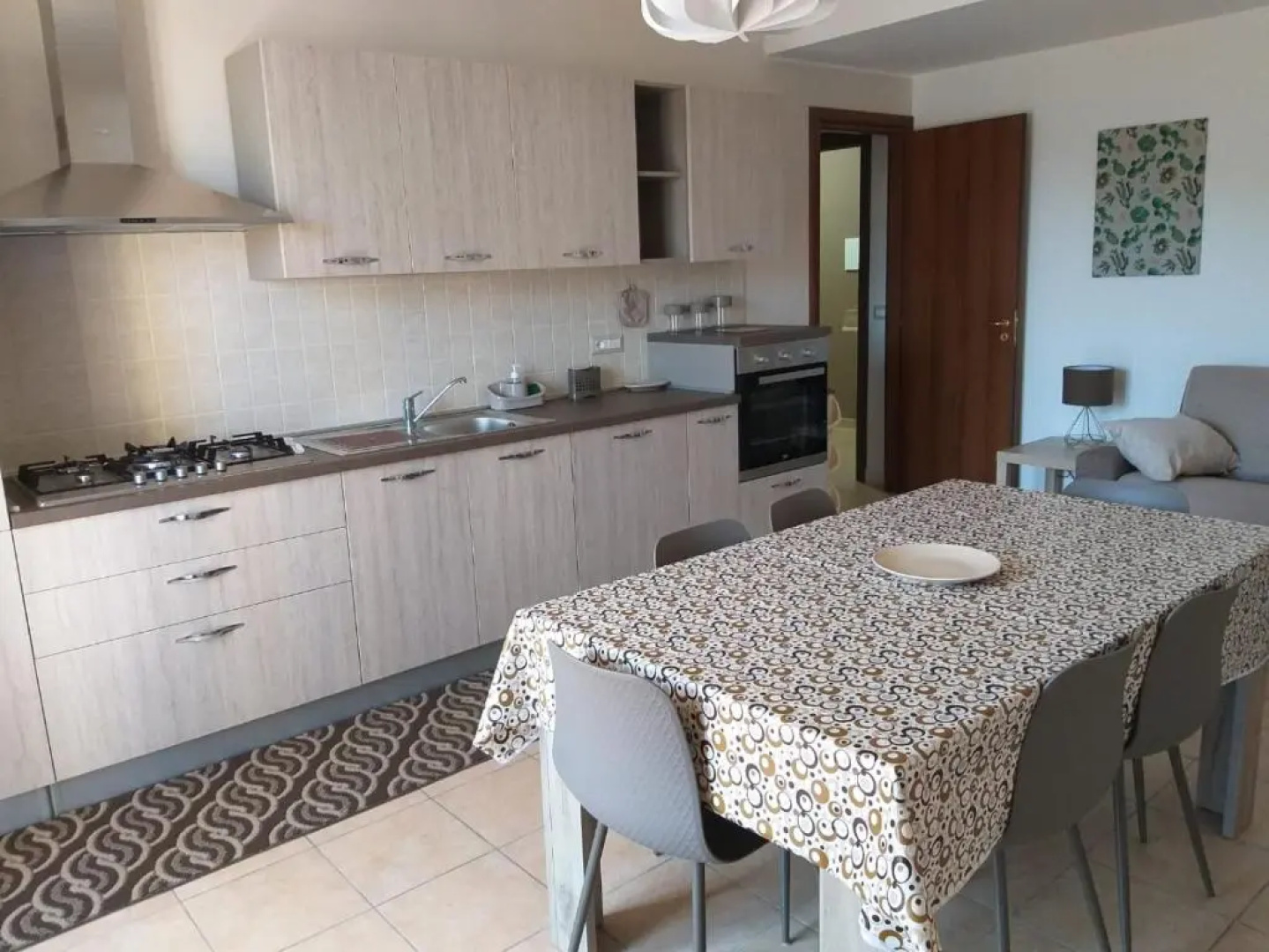 Dabliu House
