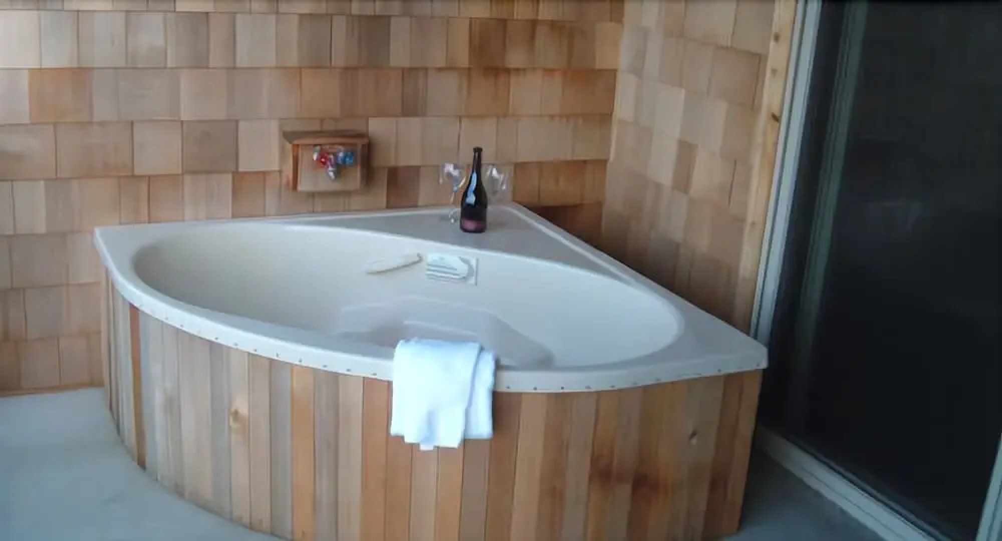 Inn of the Beachcomber